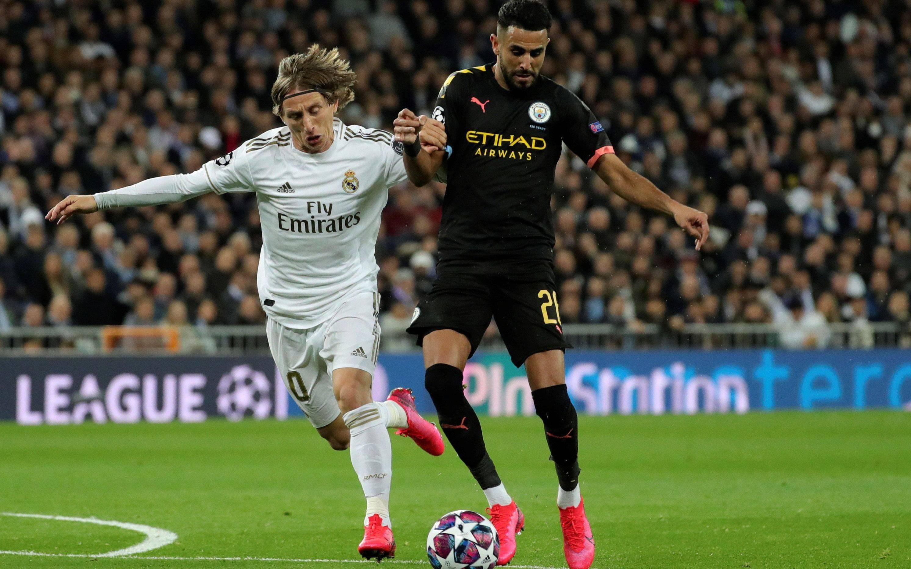 开云平台-里昂轻取皇马，萨拉赫梅开二度足总杯的简单介绍