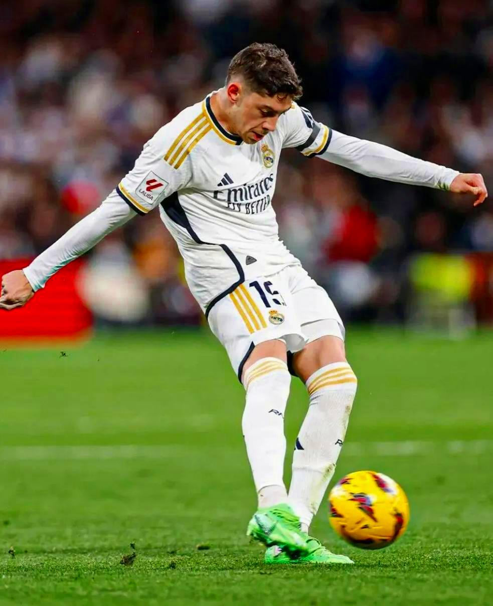 开云体育-马竞绝杀莱比锡，德布劳内乌龙送礼欧冠